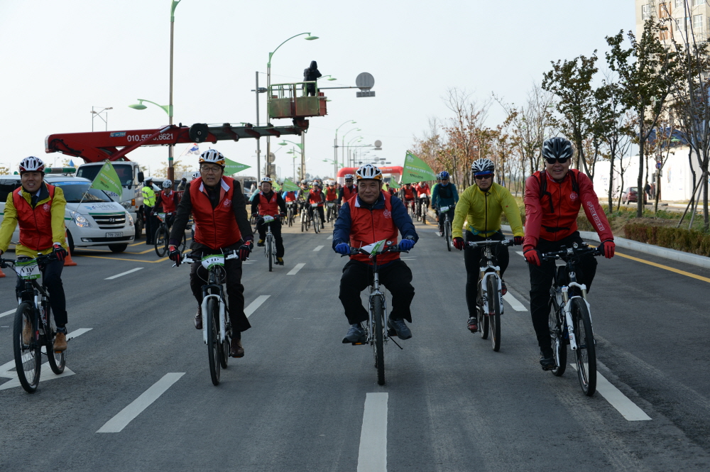 '제3회 연수구 친환경 자전거 대축제' 게시글의 사진(5) '14110211464726388.JPG'
