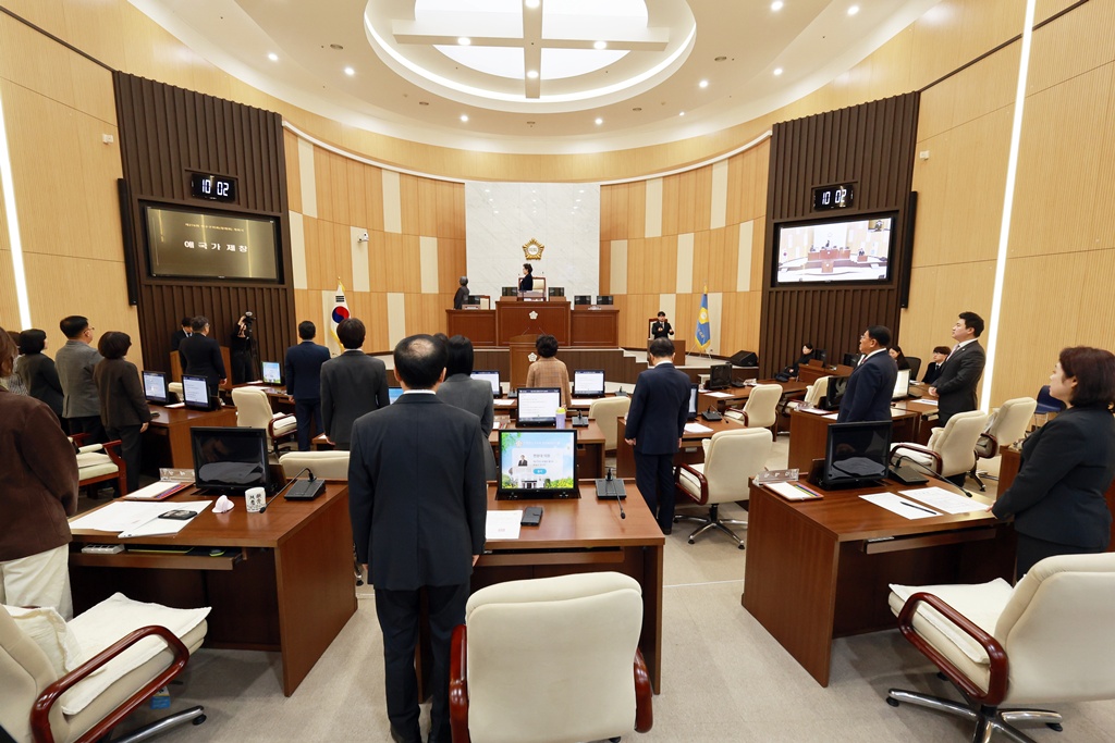 '제276회 연수구의회(정례회) 제 1차 본회의/ 2025.11.18(화)' 게시글의 사진(16) '5D9A6065.JPG'
