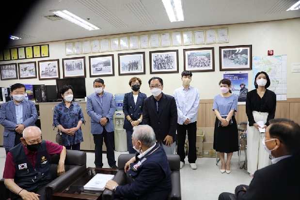 '연수구보훈회관,자유총연맹,바르게살기운동 연합회 방문' 게시글의 사진(2) '22072516401564722.jpg'