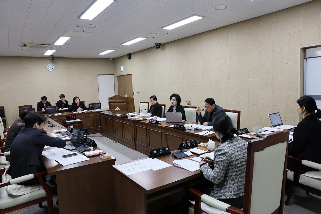 '제270회 연수구의회(임시회) 자치도시위원회/ 2025.02.07(금)' 게시글의 사진(24) '5D9A2238.JPG'