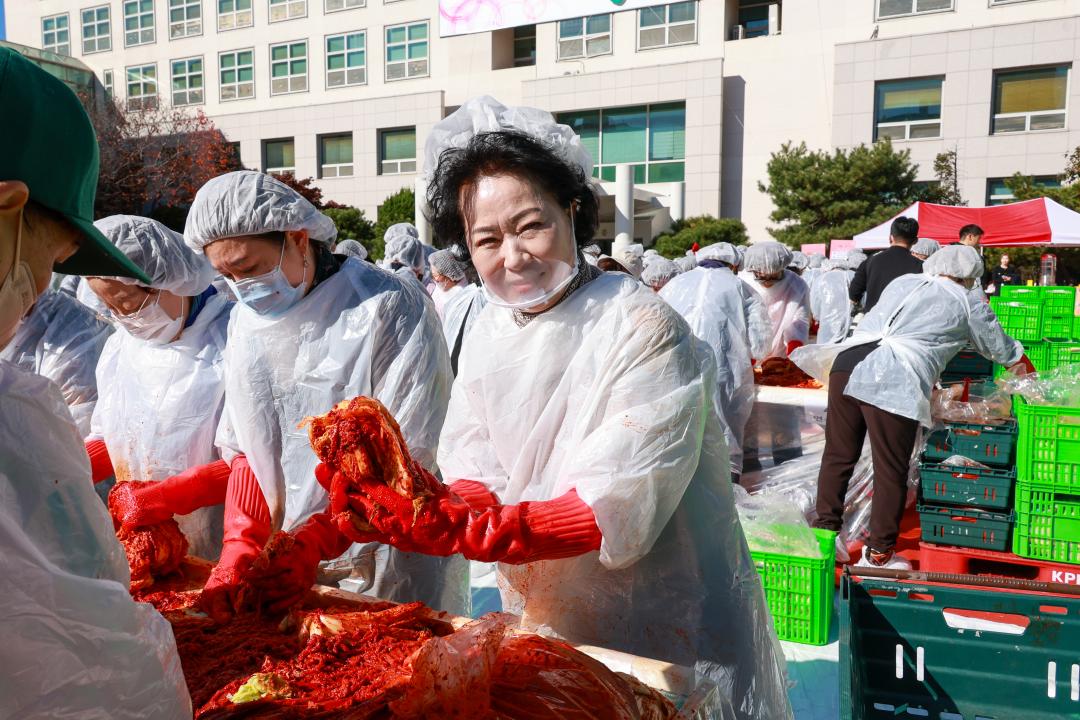'2025 연수구 김장한마당/2025.11.10(월)' 게시글의 사진(20) '최숙경1.jpg'