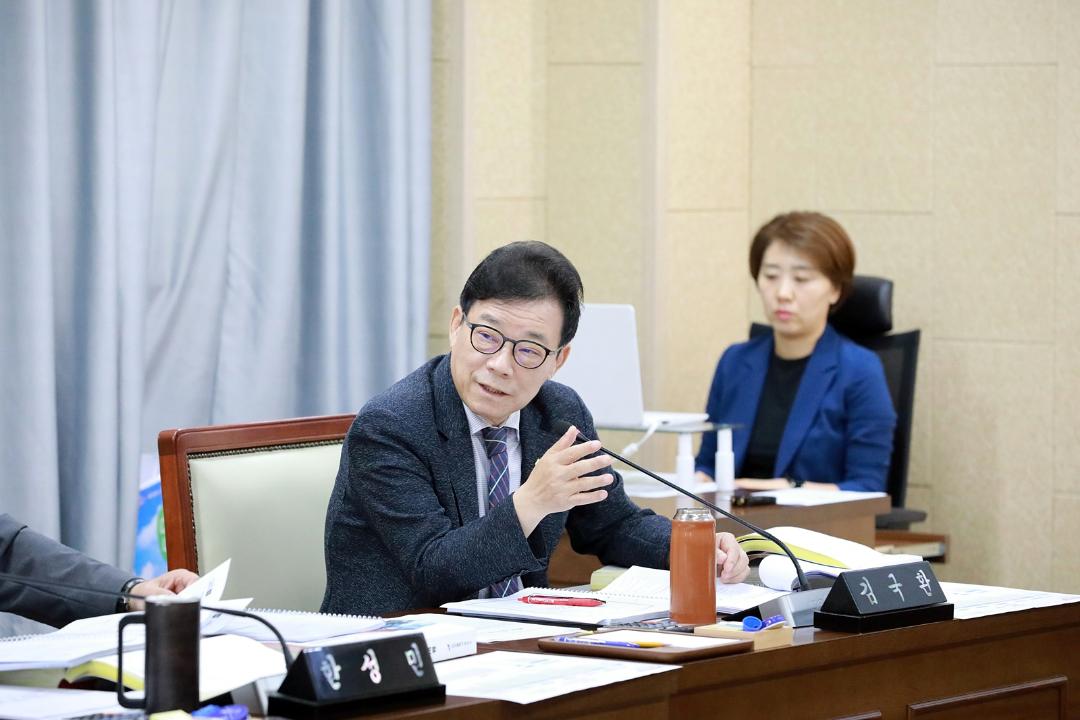'제273회 연수구의회(정례회) 예산결산특별위원회/  2025.06.24(화)~25(수)' 게시글의 사진(19) '1I0A9531.JPG'