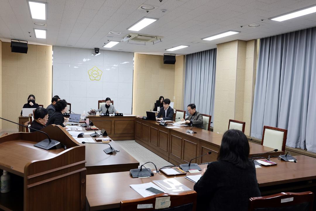 '제270회 연수구의회(임시회) 자치도시위원회/ 2025.02.07(금)' 게시글의 사진(26) '5D9A2257.JPG'
