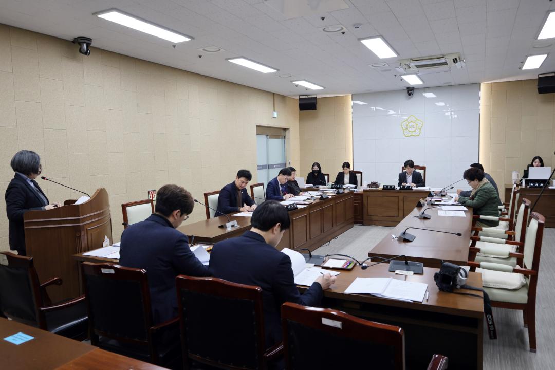 '연수구의회, 제270회 임시회 폐회' 게시글의 사진(2) '(사진자료2)연수구의회, 제270회 임시회 폐회.JPG'